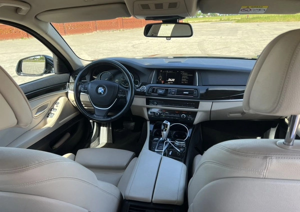 BMW Seria 5 cena 71000 przebieg: 269000, rok produkcji 2016 z Żnin małe 137